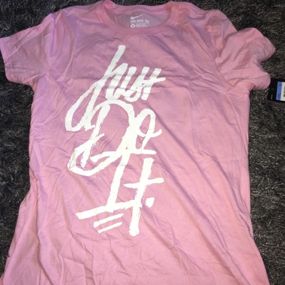 Nike T-shirt Bundle for @kayen41!!